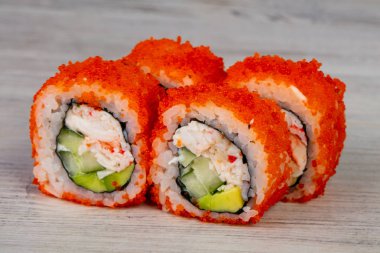 Japonca soğuk et ürünleri ile rulo