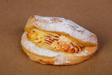 Tatlı Sochnik süzme peynir ile