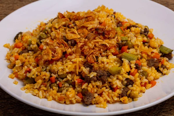 Arroz Frito Con Carne Res Verduras —  Fotos de Stock