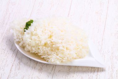 Ahşap mantar kaba aldı