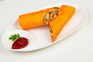 Shawarma et ve sebze ile