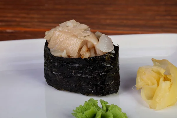 Jepang Sushi Gunkan Dengan Dorado — Stok Foto