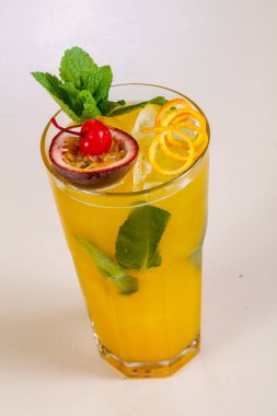 Hawaii bar içki kokteyl
