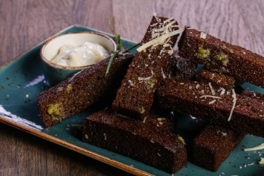 Garlick ekmek snack bira için