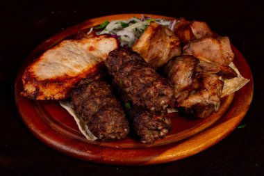 Şaşlık Kebap ayarla - domuz, sığır eti, kuzu, tavuk