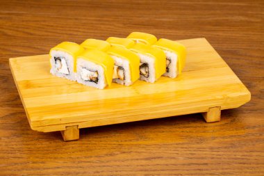 Lezzetli Venedik peynir ile sarılı rulo