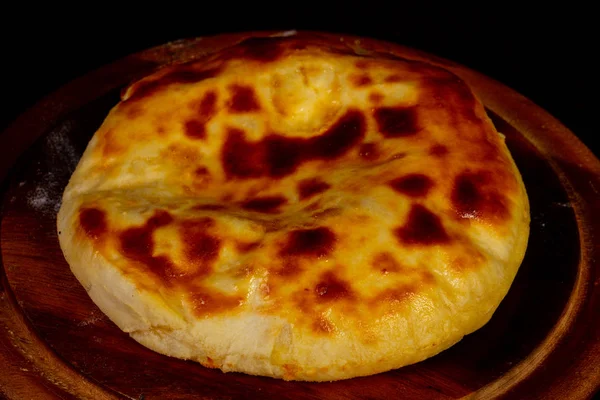 치즈와 그루지야어 전통적인 Hachapuri — 스톡 사진