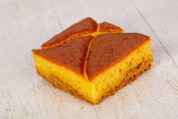 Tasty Sponge Cake Ower Wooden Background — Stock Photo, Image
