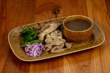 Kuzu ile geleneksel kafkas çorbası Hashlama