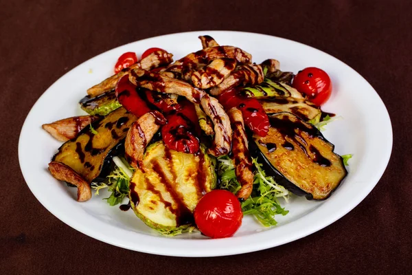 Légumes Grillés Avec Poitrine Poulet — Photo