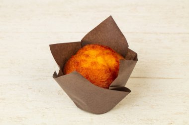 Tatlı lezzetli muffin reçel ile