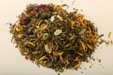 Aroma çay yığın meyve, meyveler ve otlar ile