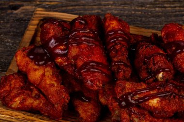 Buffalo kanatları Barbekü soslu tavuk