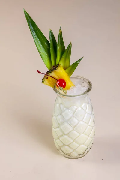 夏威夷鸡尾酒酒吧饮料 — 图库照片