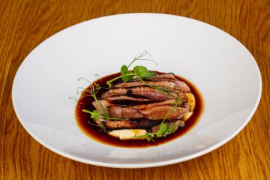 soslu ızgara duck meme