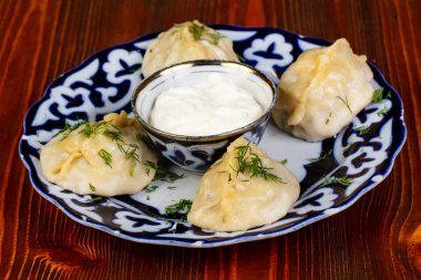 Özbek traditinal manty köfte etli