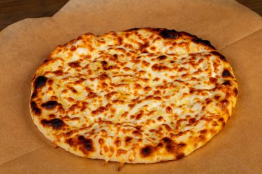 Gürcü mutfağı Hachapuri peynir ile