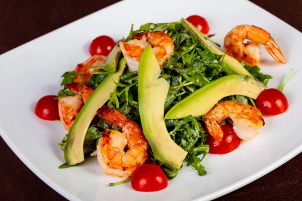 Salade Aux Crevettes Rucola Avocat — Photo