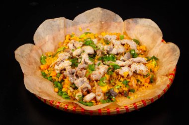 Asya mutfağı Fried rice etli