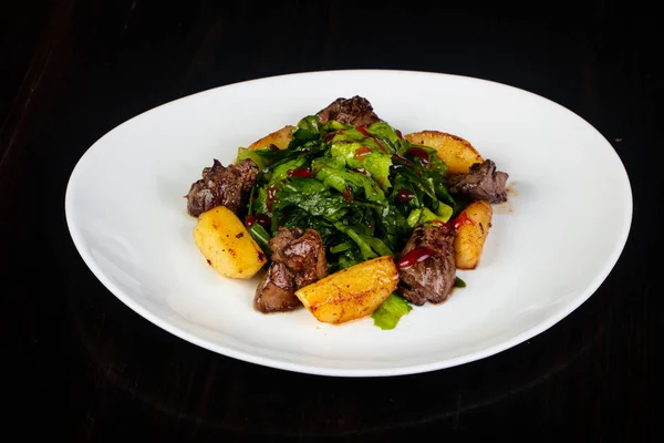 Salada Com Fígado Frango Batata — Fotografia de Stock