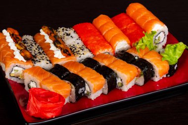 Japon geleneksel rulo ve suşi ayarla