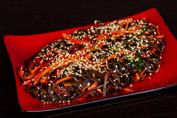 Wok Udon Soba Com Legumes — Fotografia de Stock