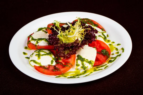 Italian Caprese Salad Pesto Mozarella — Stock Photo, Image