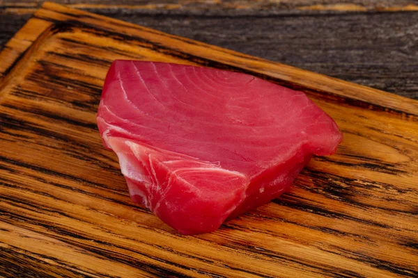 Bistecca Tonno Crudo Fondo Legno — Foto Stock