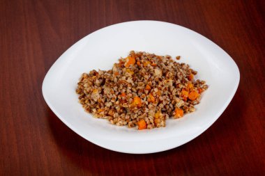 Plaka sebzeli buğday