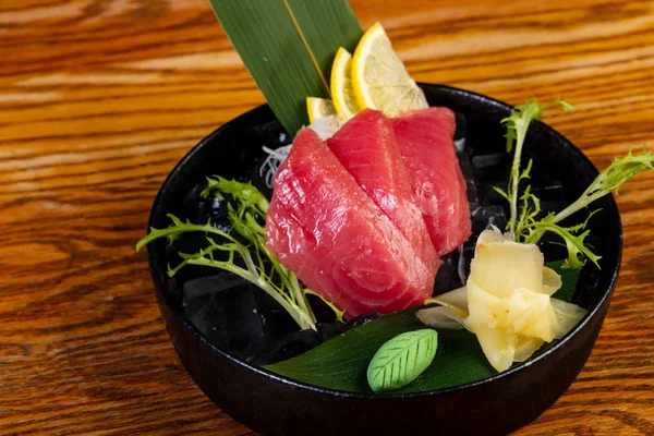 Koude Tonijn Sashimi Met Citroen — Stockfoto