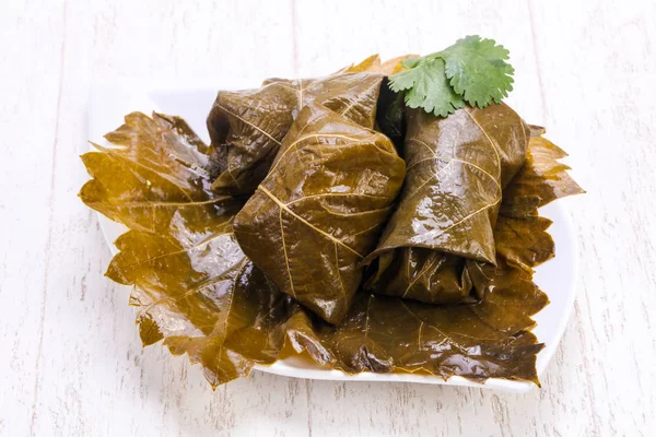 Beyaz geleneksel dolma etli