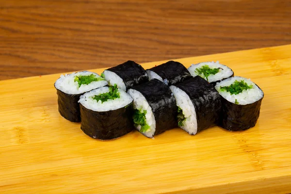 Delicious Chuka Sushi Roll Set — Stock Photo, Image