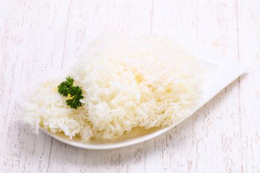 Ahşap mantar kaba aldı