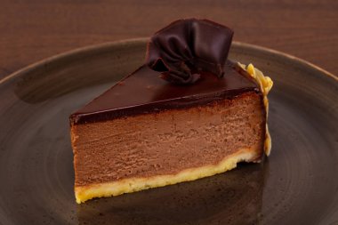 Tatlı lezzetli peynirli kek tabağı