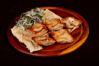 Soğan hizmet ızgara Türkiye Kebab