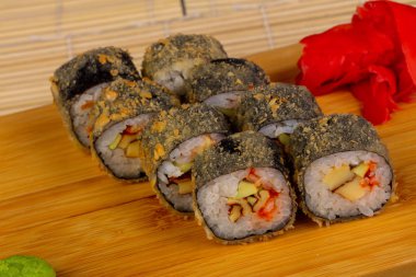 Lezzetli kızarmış Owara kümesi alır