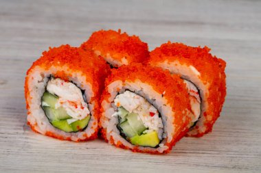 Japonca soğuk et ürünleri ile rulo