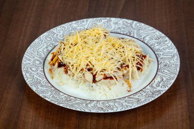 Pirinç teriyaki tavuk ve peynir ile