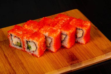 Karides ile Japon California rulo