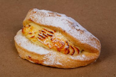 Tatlı Sochnik süzme peynir ile