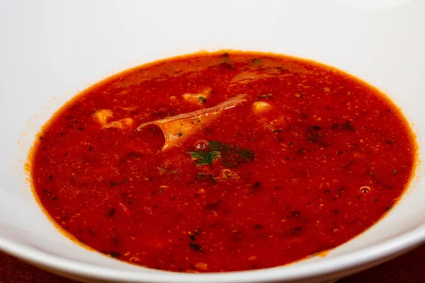 Sopa Tomate Caliente Con Mariscos —  Fotos de Stock