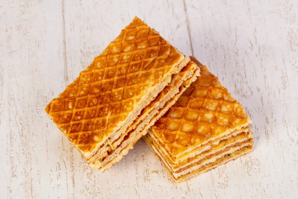 Süße Waffel Mit Beerenmarmelade — Stockfoto