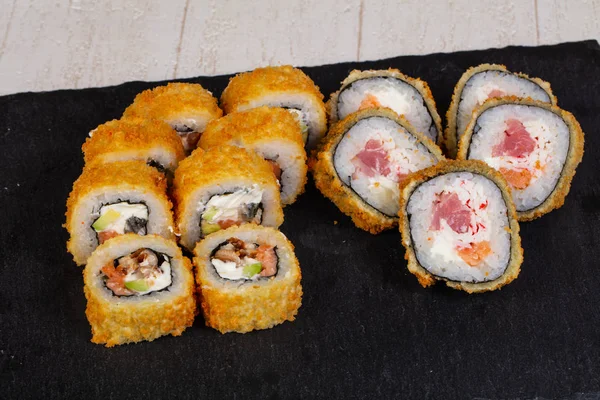 Rollo Horno Japonés Con Pescado — Foto de Stock