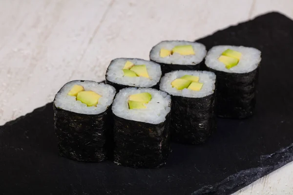 Rotolo Vegano Giapponese Con Avocado — Foto Stock