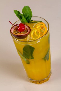 Hawaii bar içki kokteyl