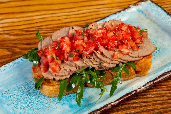 Bruschetta Beef Tomato — Stock Photo, Image