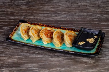 Karides ile lezzetli gedza köfte