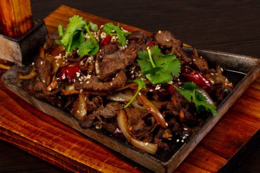 Çin mutfağı - Pan Kavrulmuş dana eti