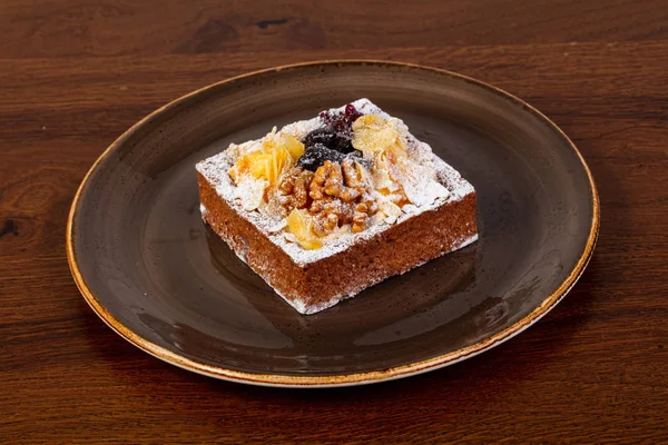 Десерт Губчастого Торта Тарілці — стокове фото