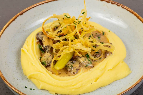 Carne Boi Stroganoff Com Batata Mole — Fotografia de Stock